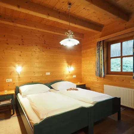 Haus Helene Im Oeko-feriendorf Vakantiehuis Schlierbach